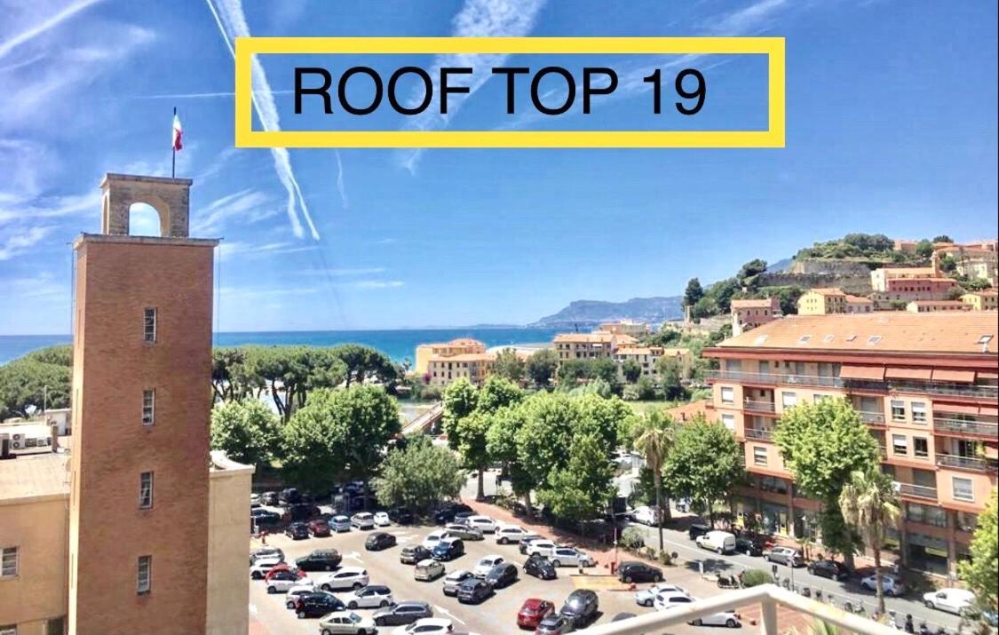 Roof Top 19 文蒂米利亚 外观 照片